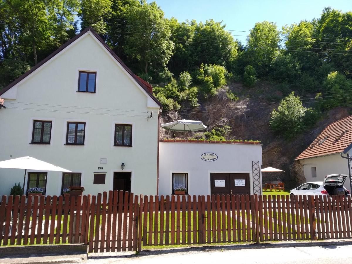Penzion Sv. Duch Cesky Krumlov Exterior foto